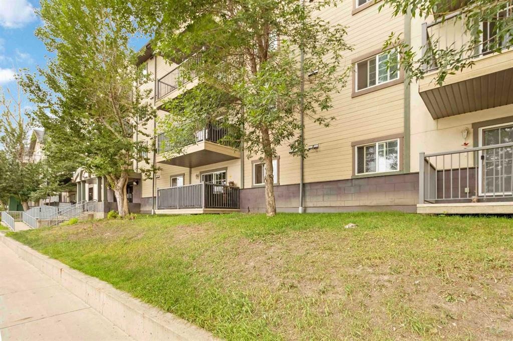 9604 Manning - Main Image