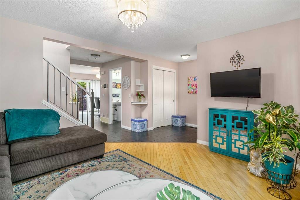 96 Everridge - Main Image