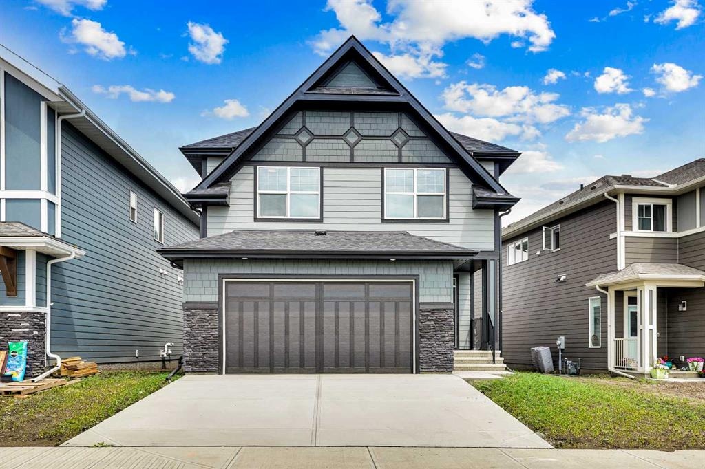 425 Magnolia - Main Image