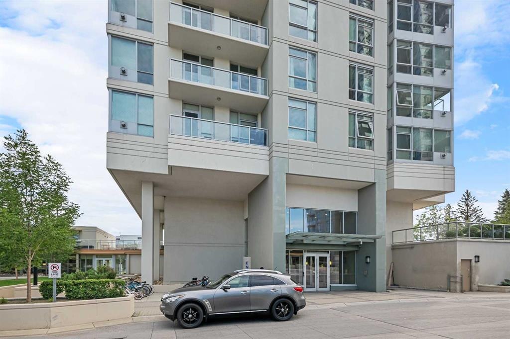 77 Spruce - Main Image