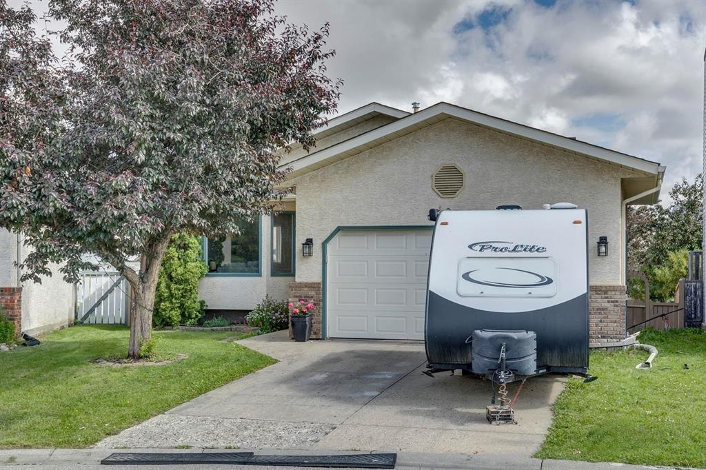 102 Hawkville - Main Image