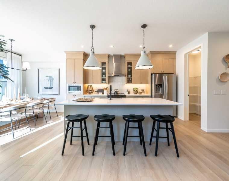 164 Belmont - Main Image