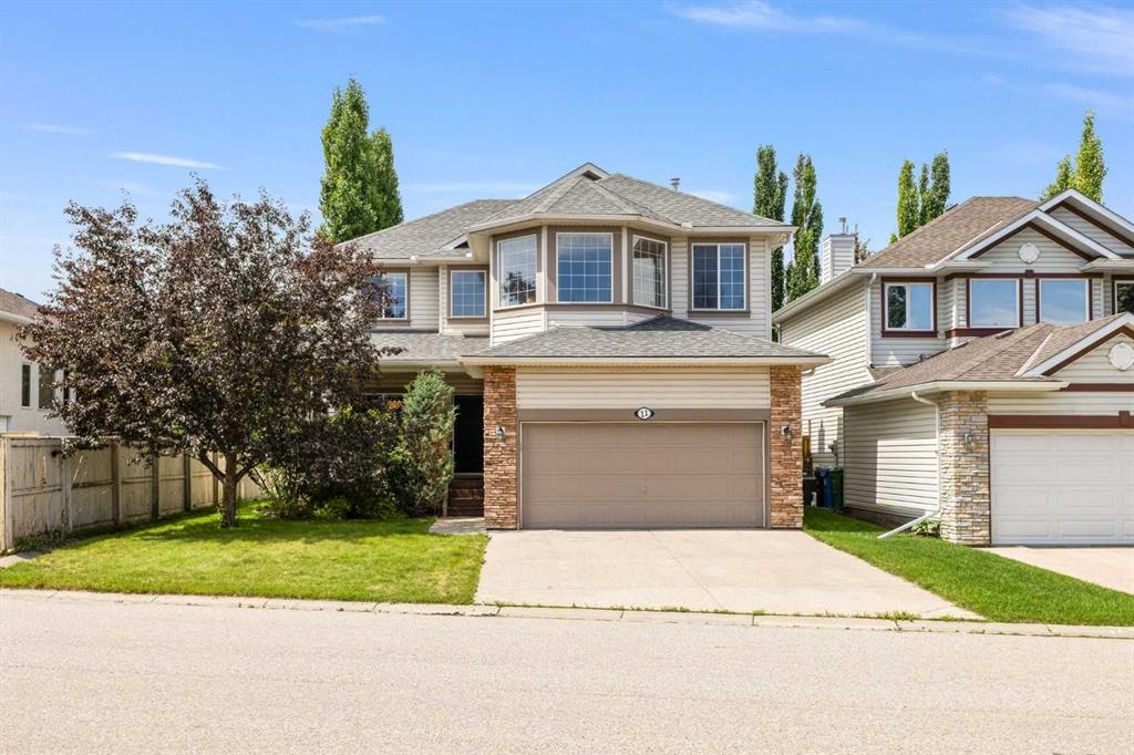 11 Simcoe - Main Image