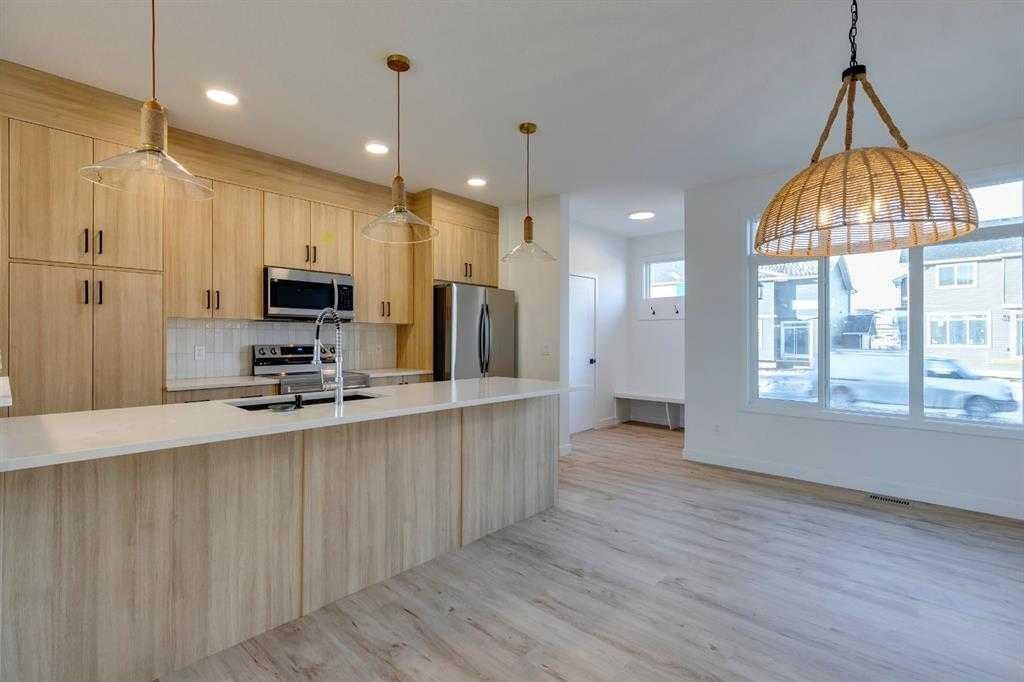 146 Belvedere - Main Image