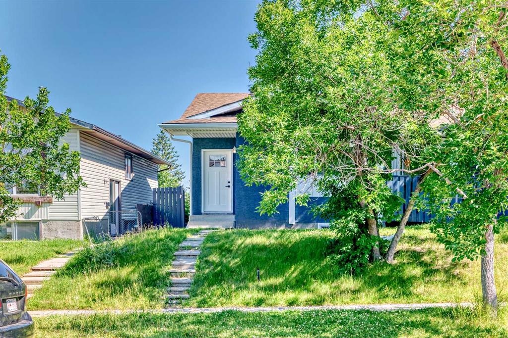 8428 Berkley - Main Image