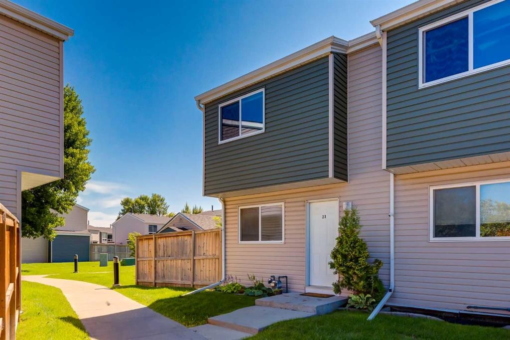 5425 Pensacola - Main Image