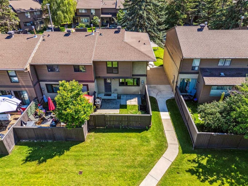 2300 Oakmoor - Main Image
