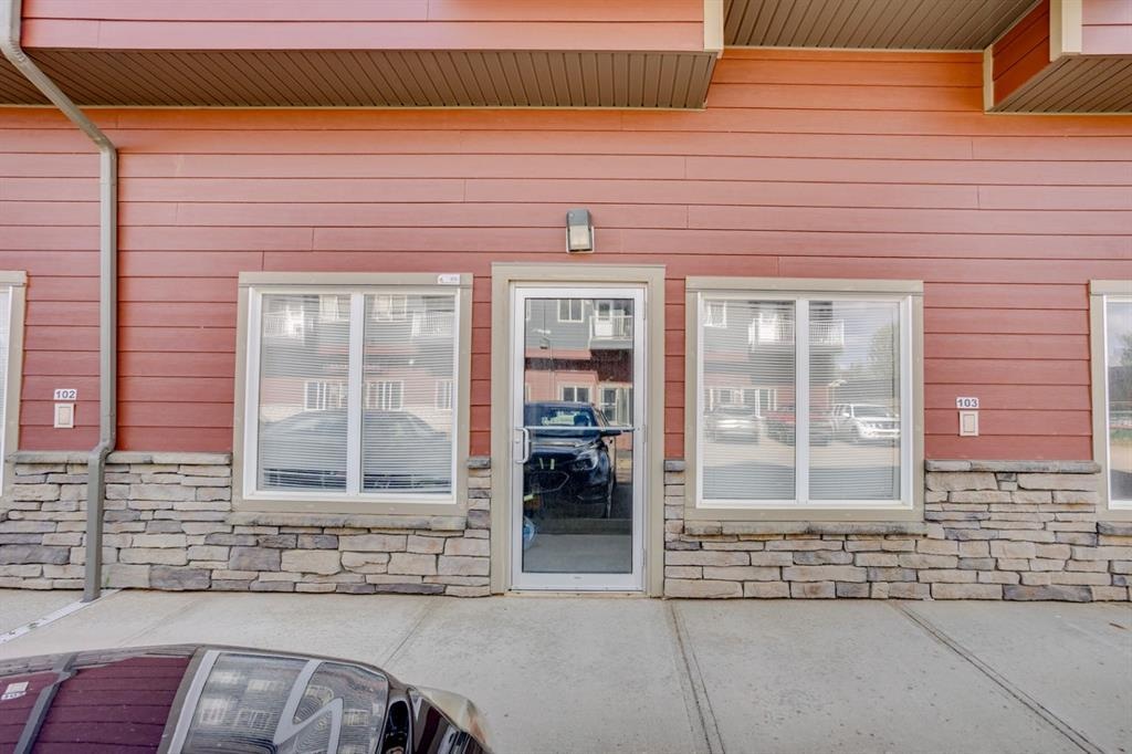 234 Stony Mountain - Main Image