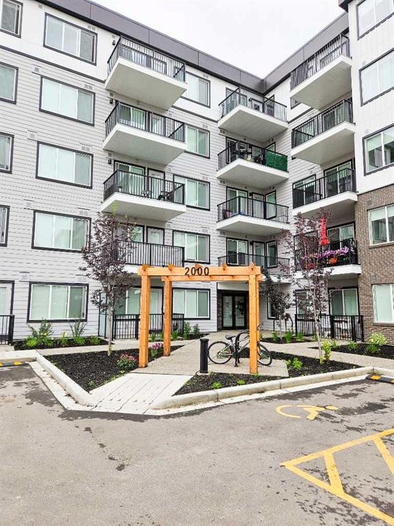 111 Wolf Creek - Main Image