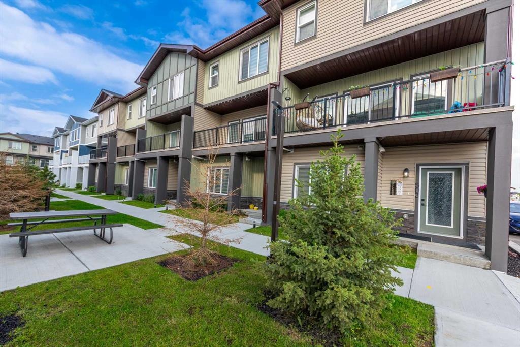 503 Corner Meadows - Main Image