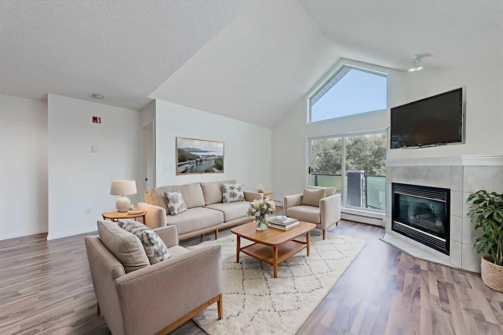 30 Sierra Morena - Main Image