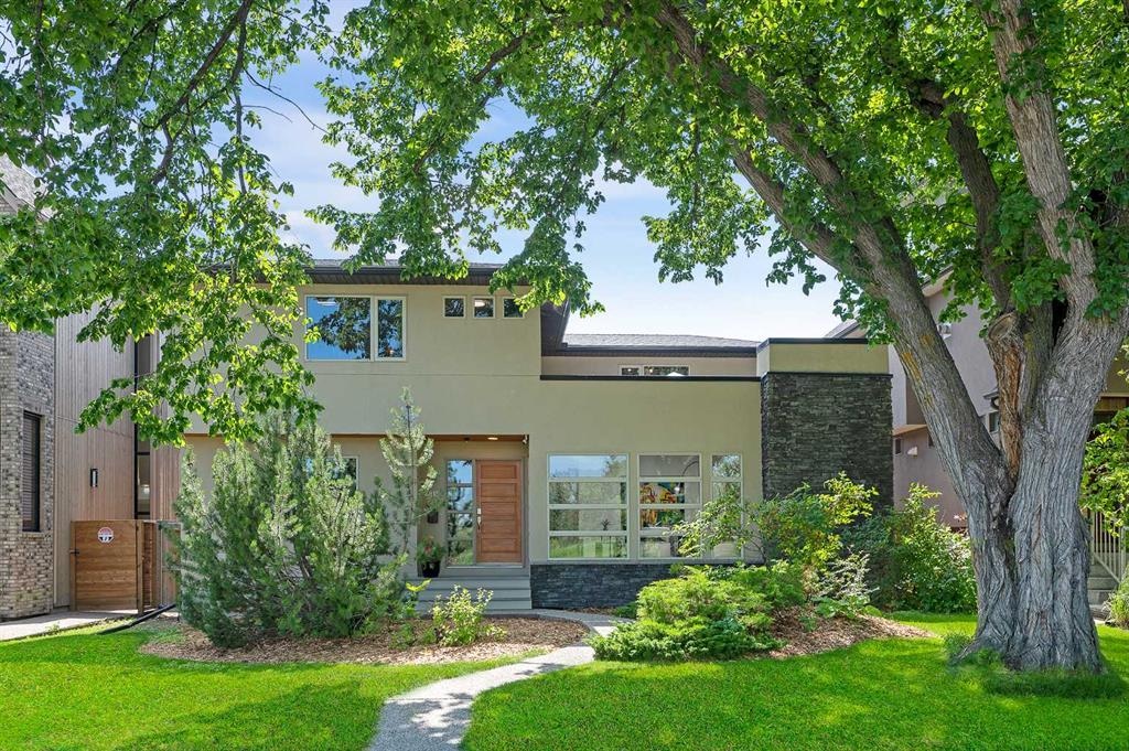 2815 Canmore - Main Image