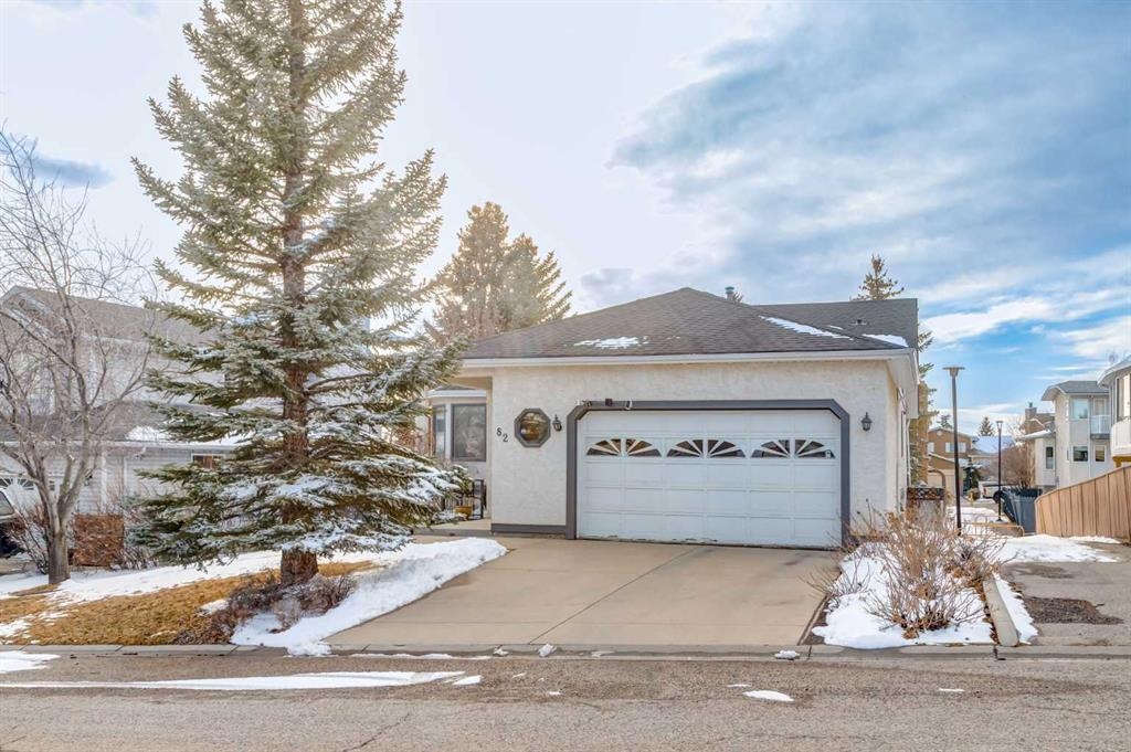 82 Hawkdale - Main Image
