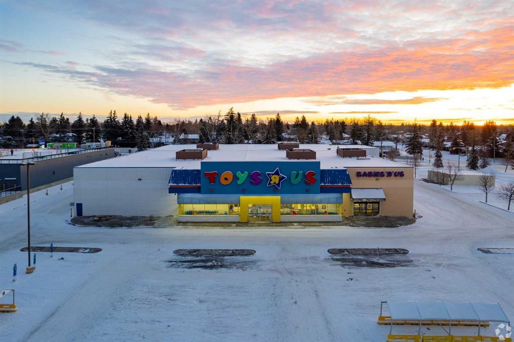 10450 Macleod - Main Image