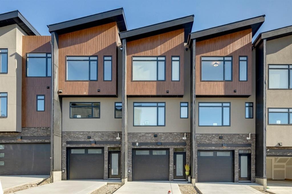 85 Royal Elm - Main Image