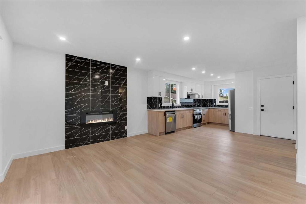 247 Rundlecairn - Main Image