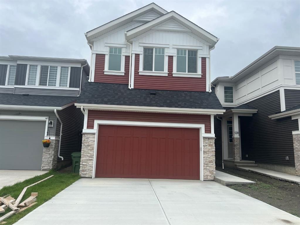 142 Corner Glen - Main Image