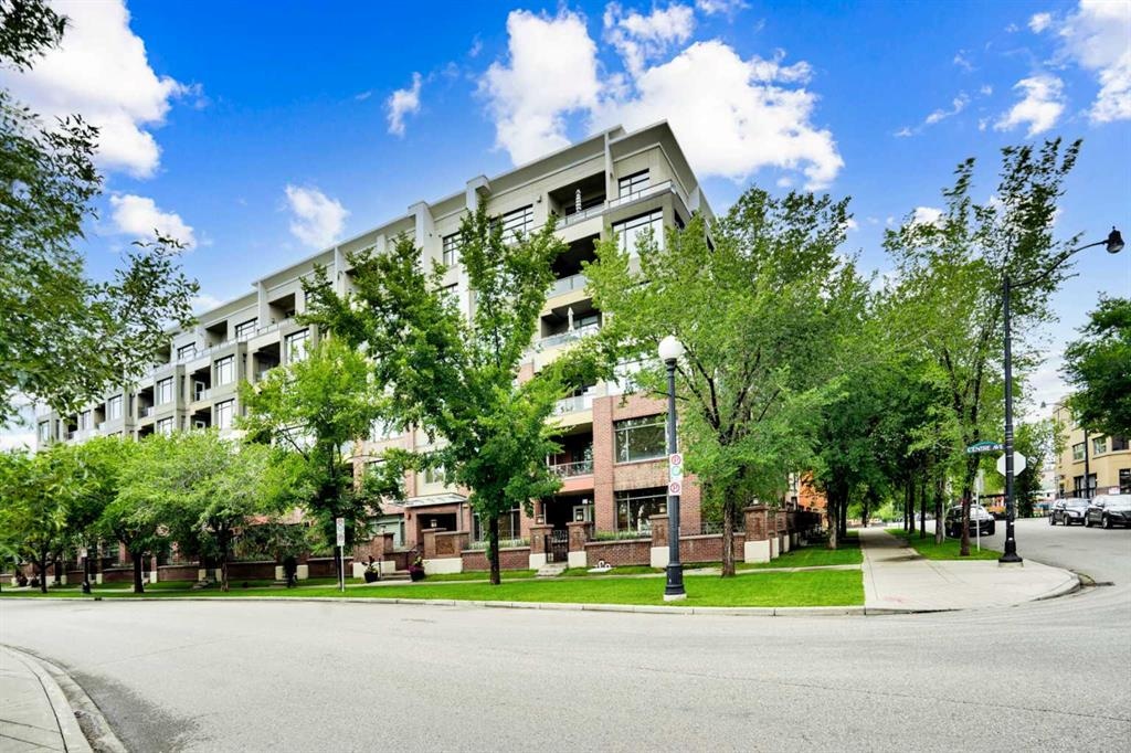 930 Centre - Main Image