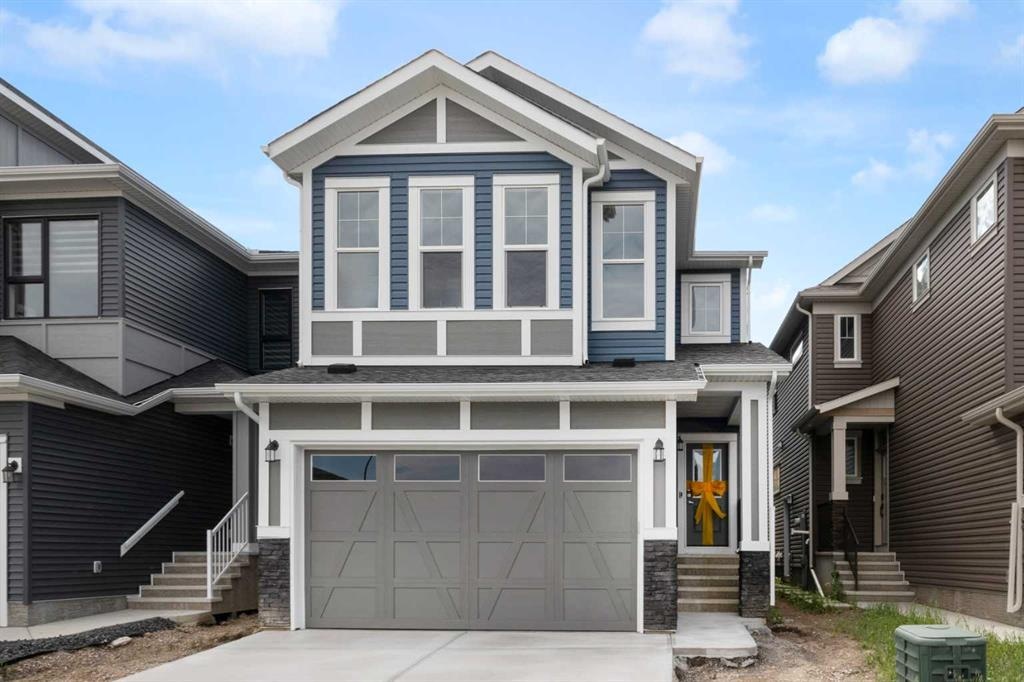 209 Calhoun - Main Image