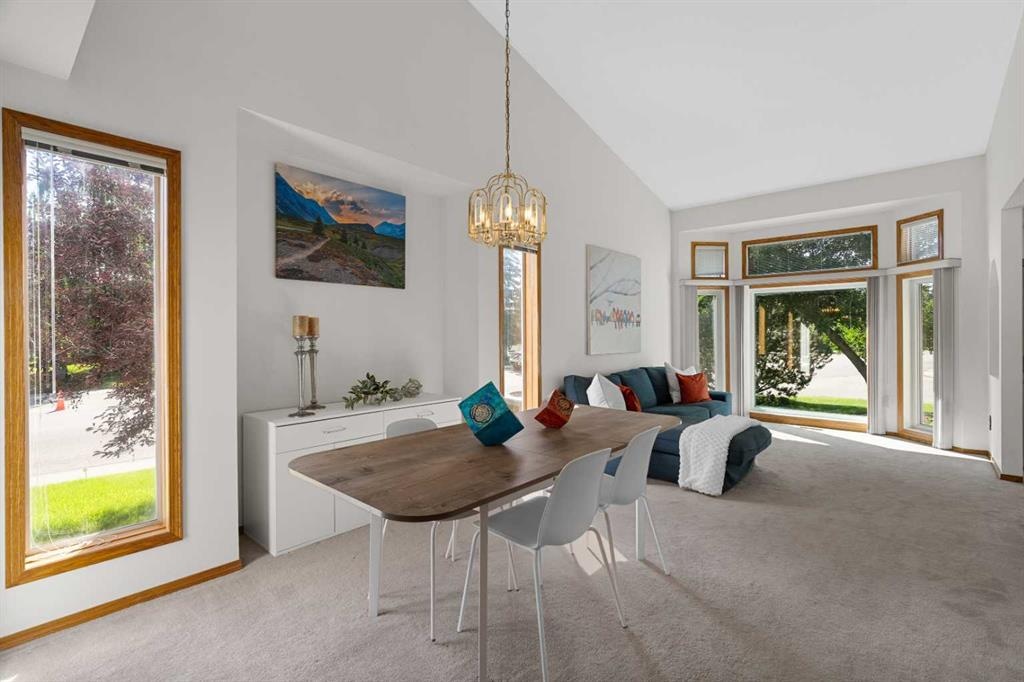 305 Douglasbank - Main Image