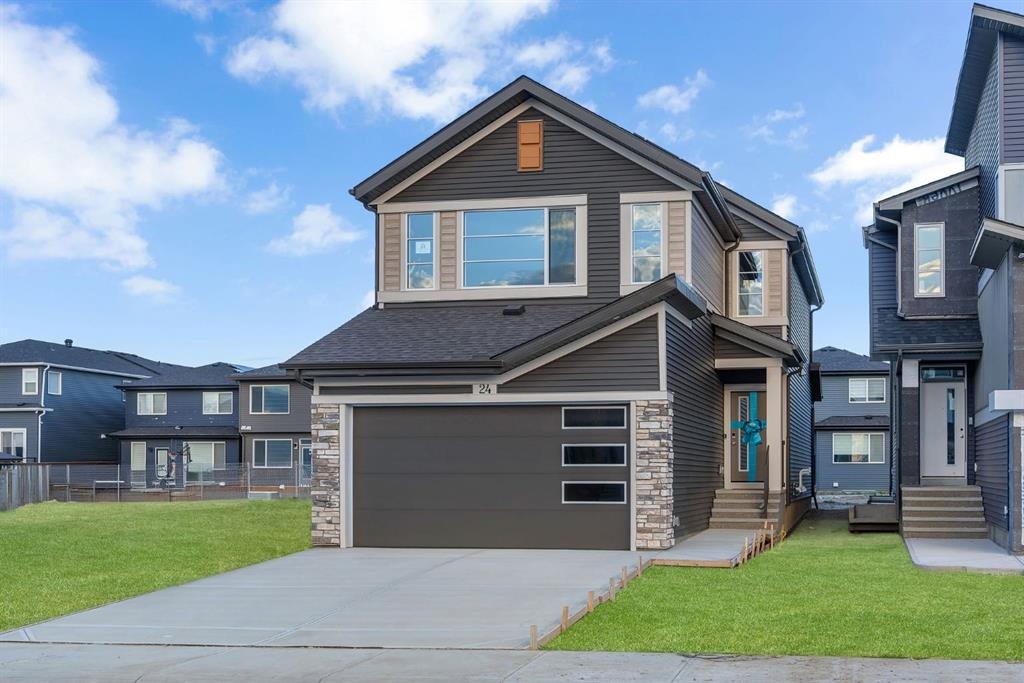 24 Corner Glen - Main Image
