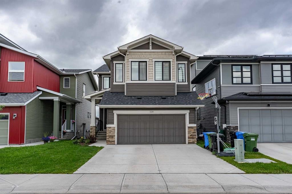 120 Howse - Main Image