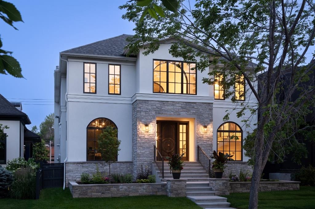 109 Roxboro - Main Image