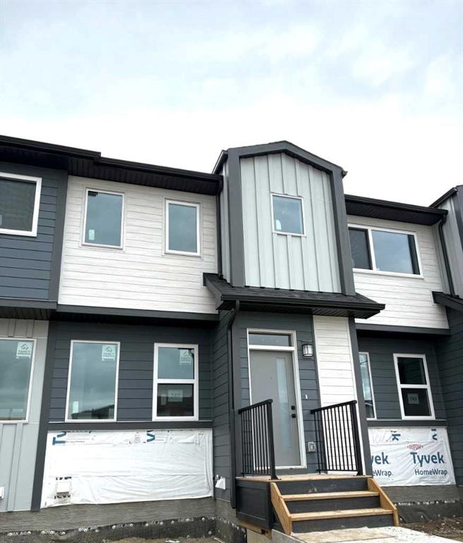754 Wolf Willow - Main Image