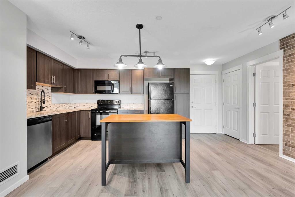 99 Copperstone - Main Image