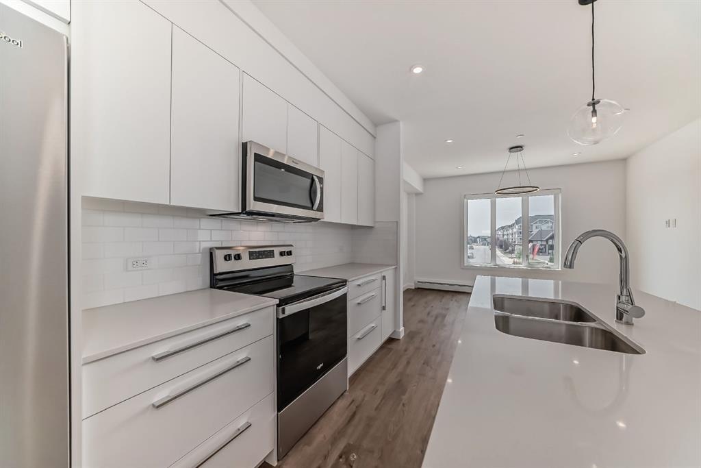 60 Skyview Ranch - Main Image