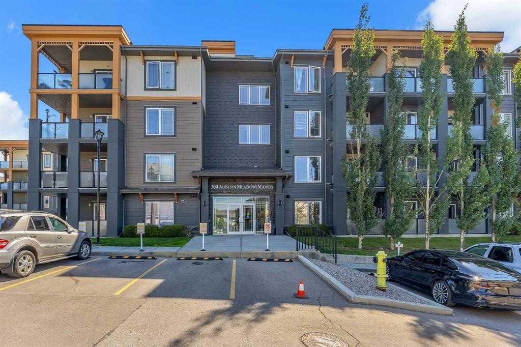 300 AUBURN MEADOWS - Main Image