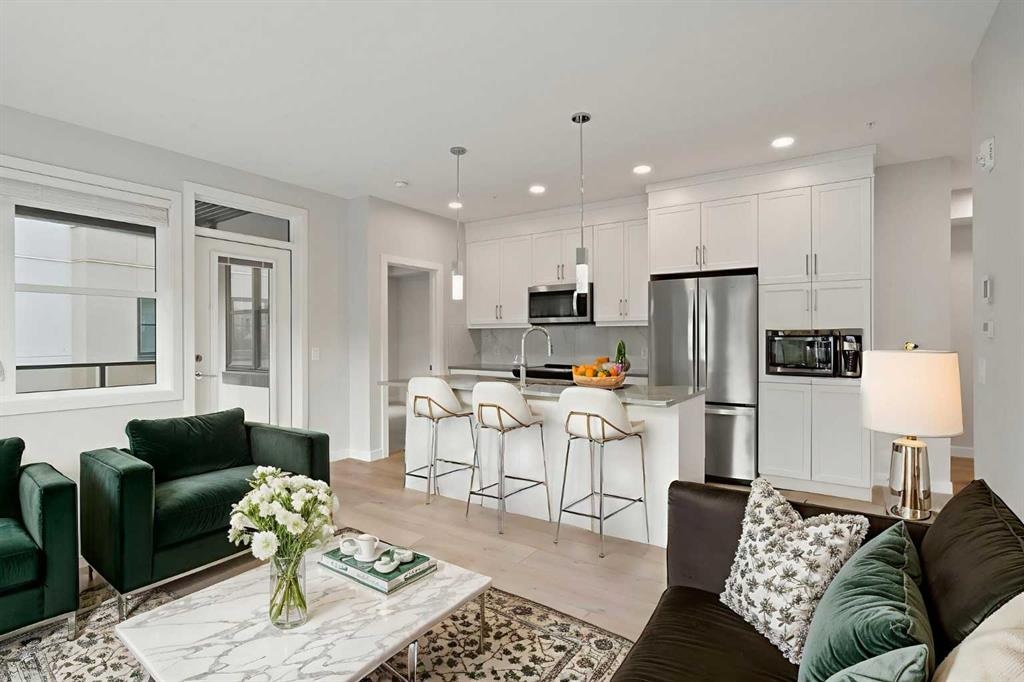 80 Greenbriar - Main Image