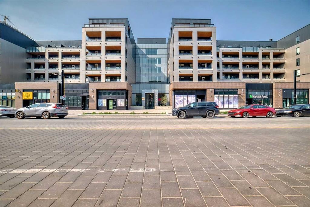 3932 University - Main Image