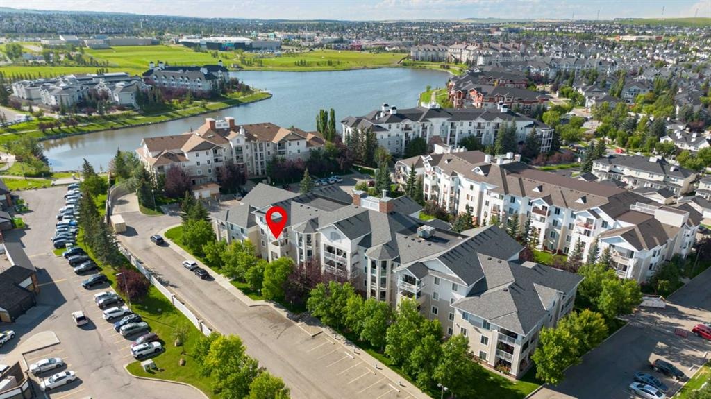 17 Country Village - Main Image