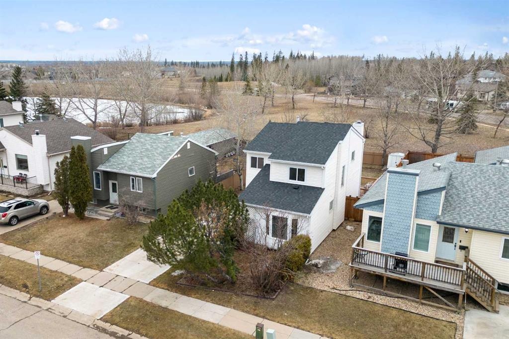 121 Brooks - Main Image