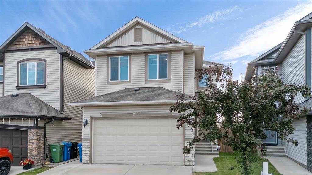 237 Panton - Main Image