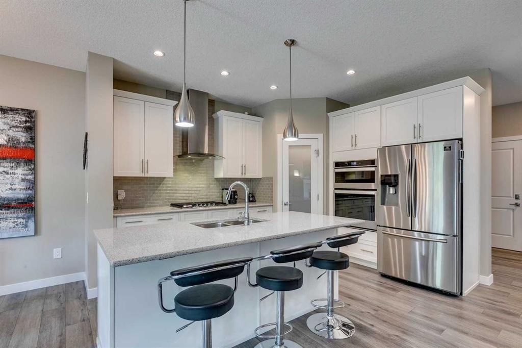 153 Walgrove - Main Image