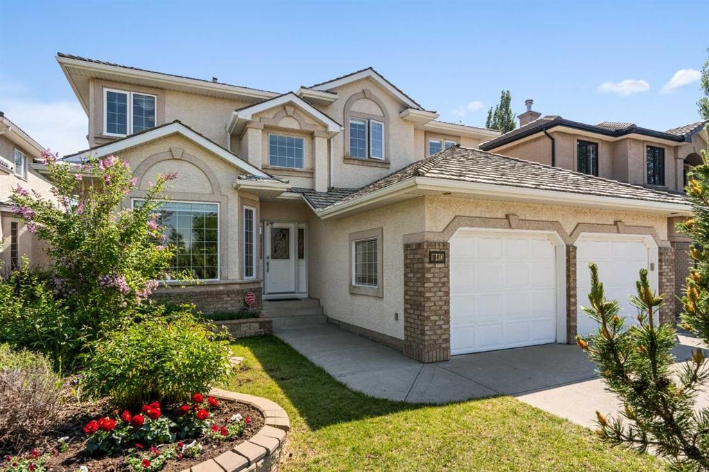 10417 Hamptons - Main Image