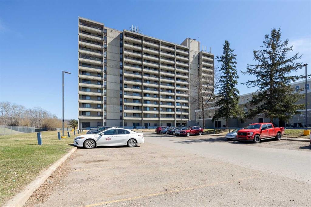 13221 Macdonald - Main Image