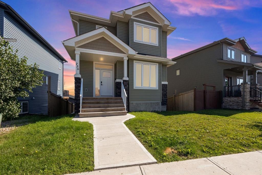 736 Athabasca - Main Image