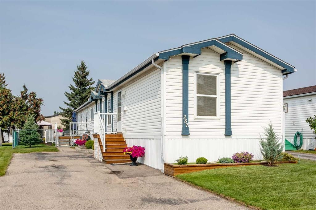 99 Arbour Lake - Main Image