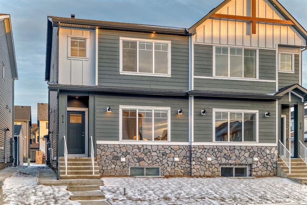 674 Rangeview - Main Image