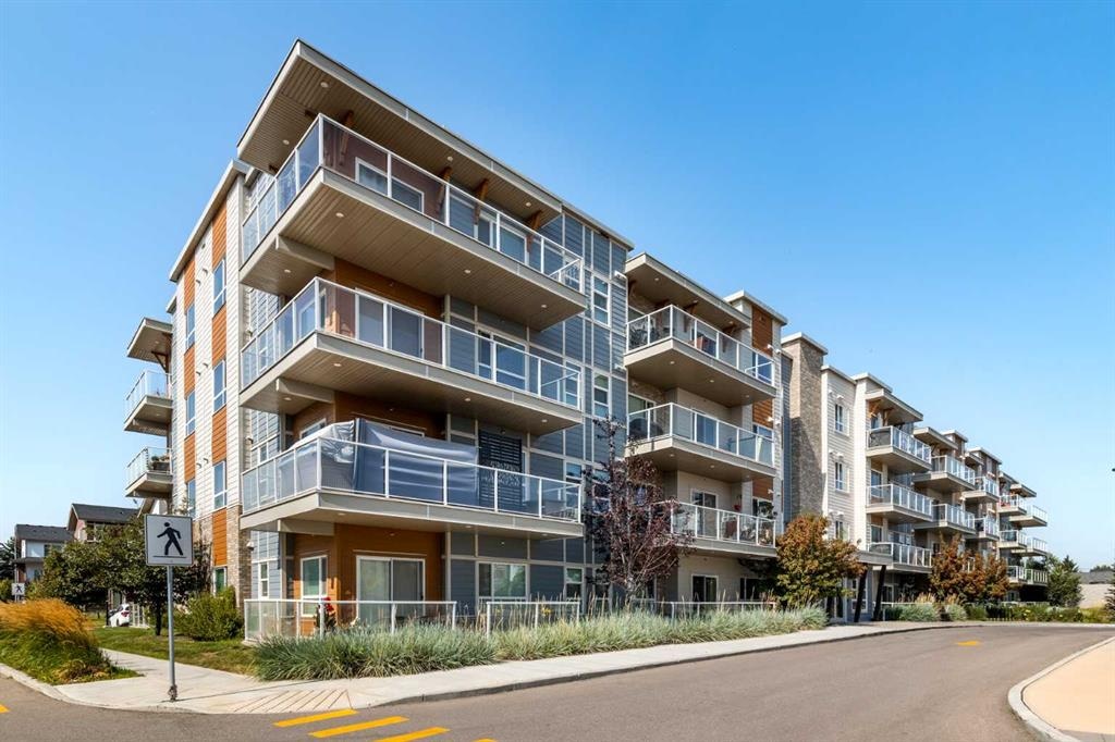 370 Harvest Hills - Main Image
