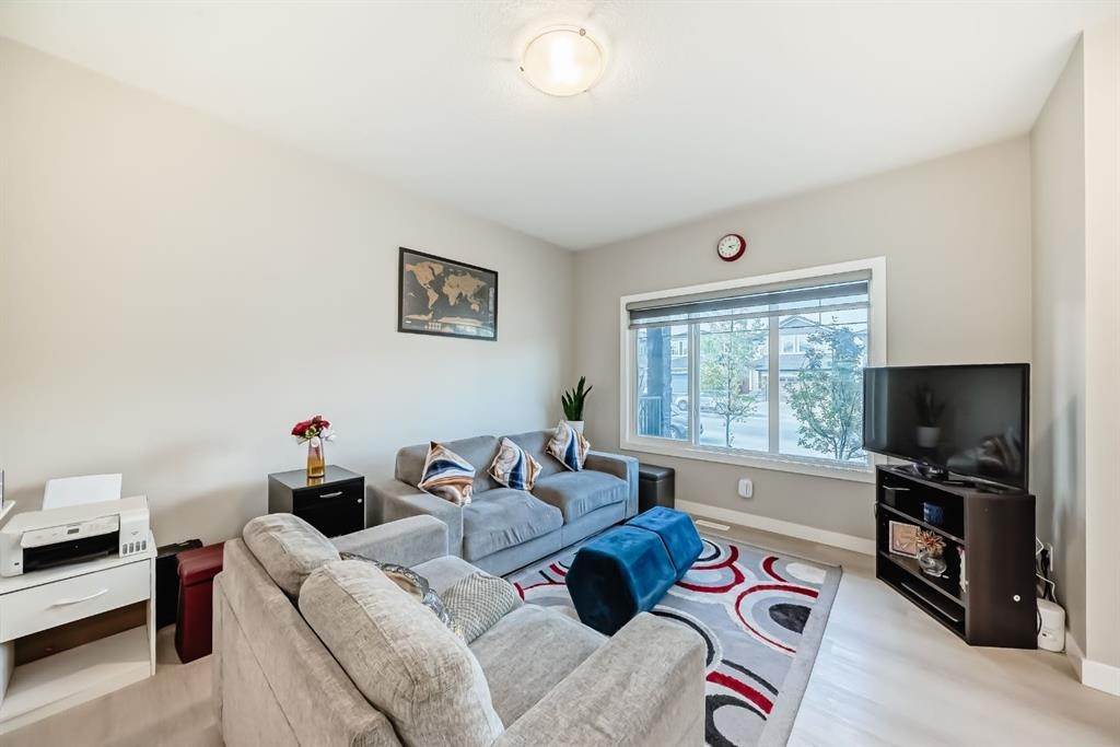 559 cornerstone - Main Image