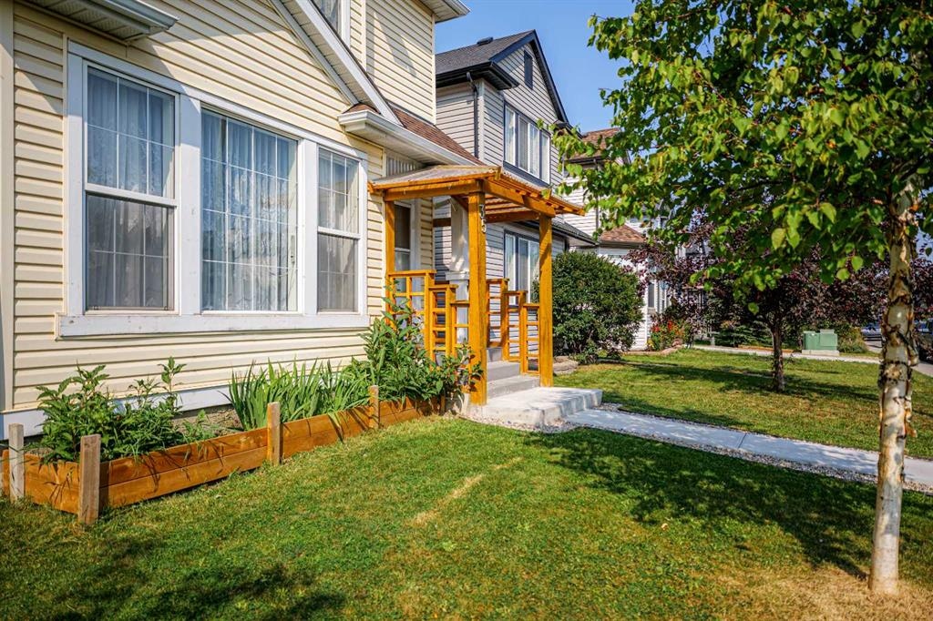 35 Bridlecrest - Main Image