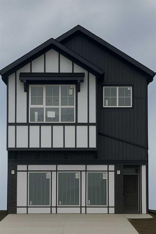 116 Huxland - Main Image