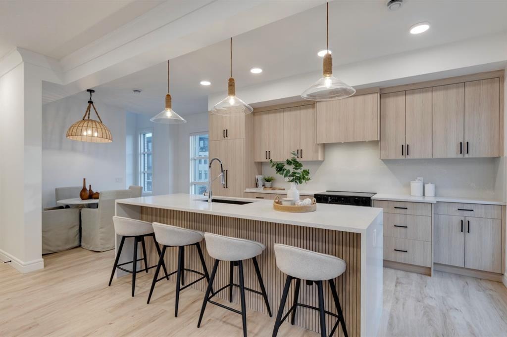 4270 Norford - Main Image