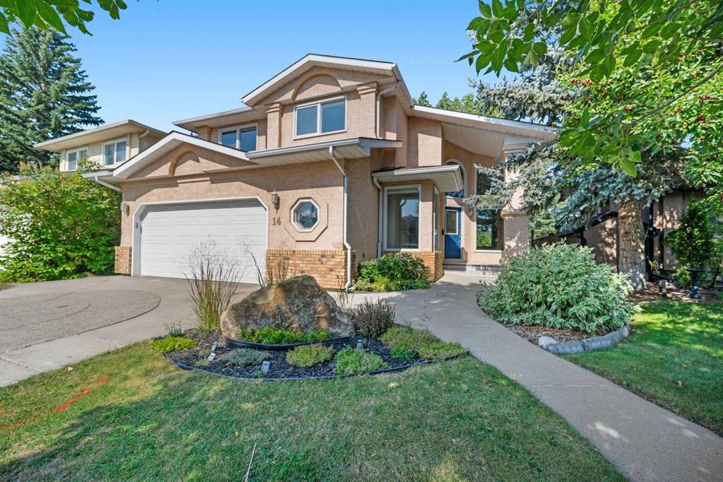 14 Douglasbank - Main Image