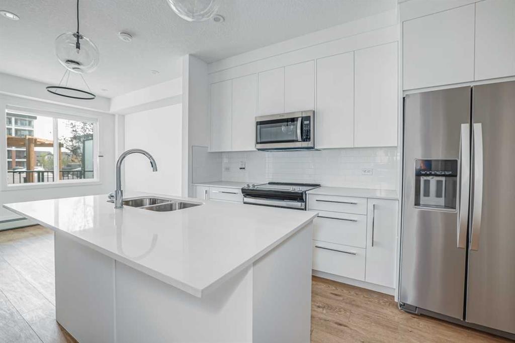 111 Wolf Creek - Main Image