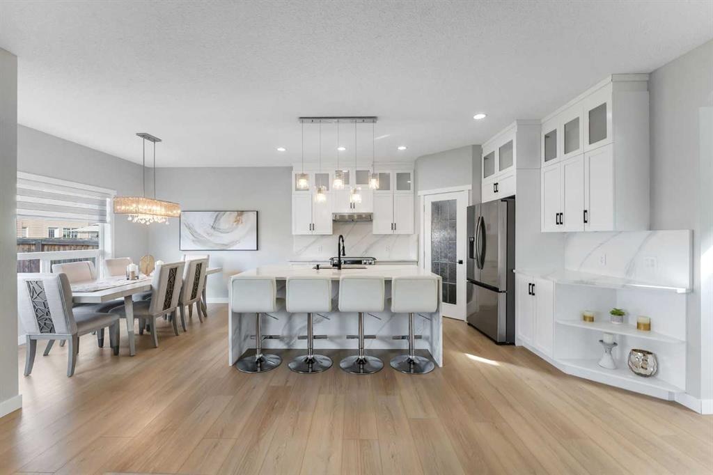 49 Skyview shores - Main Image